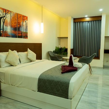 Miracle Hotel And Resorts โคชิโคด ภายนอก รูปภาพ