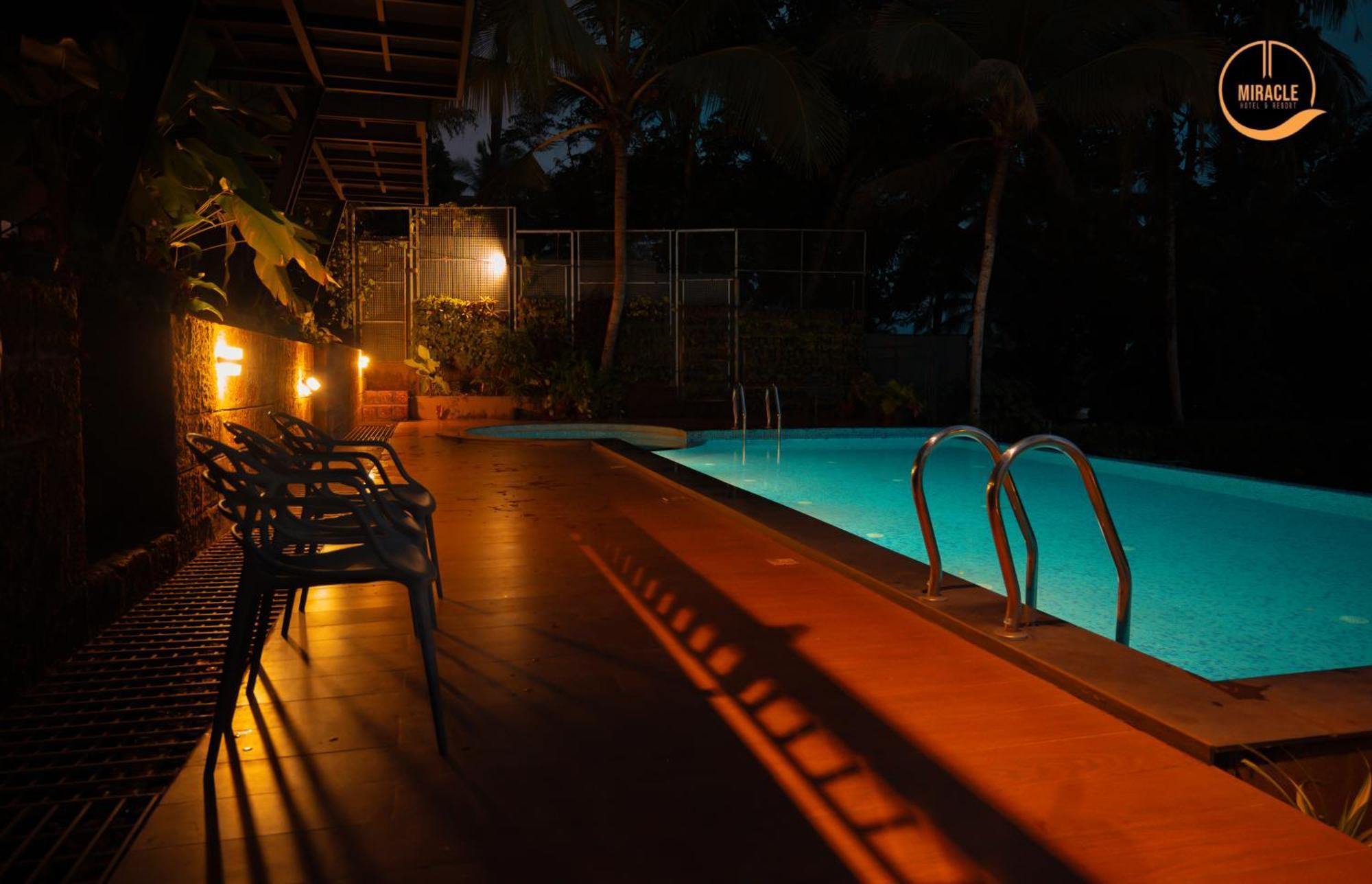 Miracle Hotel And Resorts โคชิโคด ภายนอก รูปภาพ