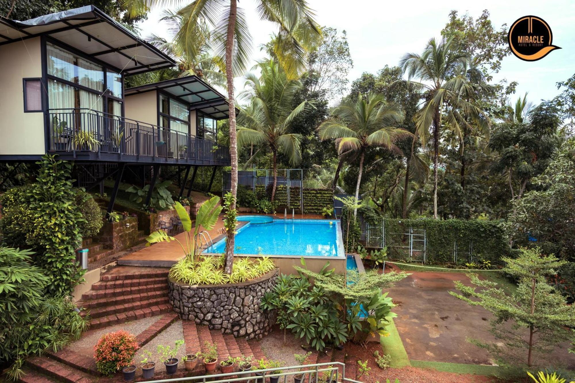 Miracle Hotel And Resorts โคชิโคด ภายนอก รูปภาพ